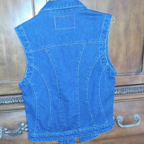 Authentic vintage Gordon & James vest. - Picture 3 of 7